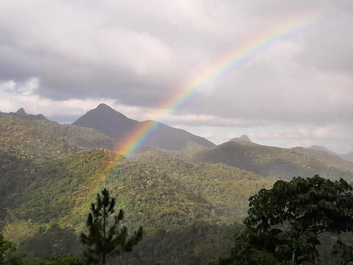 Вилла Chale Pakere Bellavista - Visao Magnifica Do Vale E Montanhas A Mais De Mil Metros De Altitude, Wi-Fi, Sauna, Piscina E Agua De Nascente Лумиар Экстерьер фото